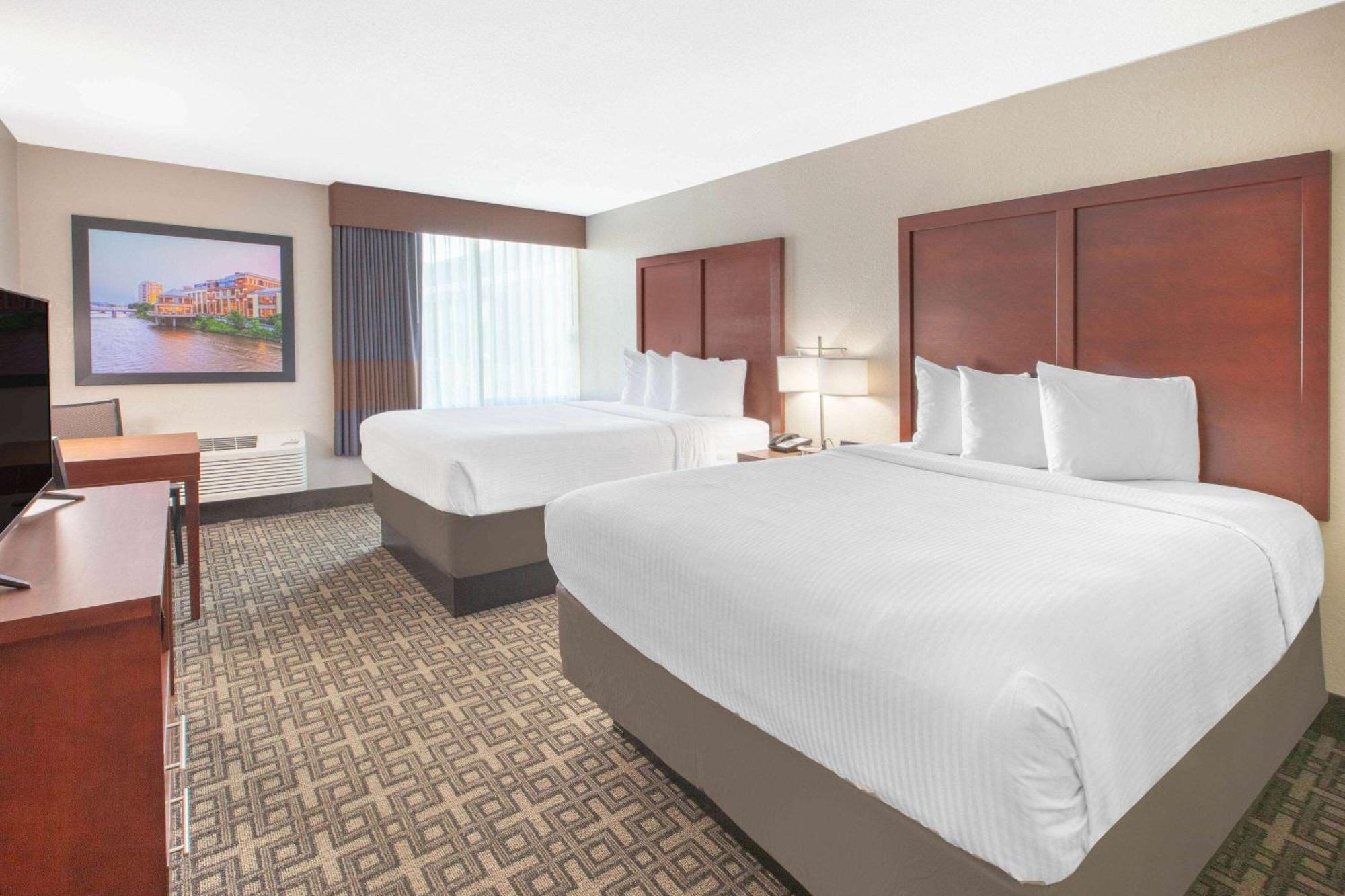 Baymont By Wyndham Grand Rapids Near Downtown Hotel Wyoming Exterior foto