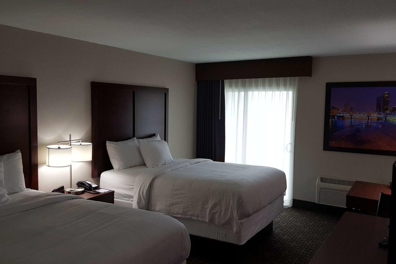 Baymont By Wyndham Grand Rapids Near Downtown Hotel Wyoming Exterior foto